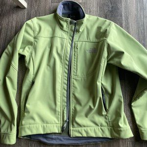 The North Face Apex jacket, medium, green